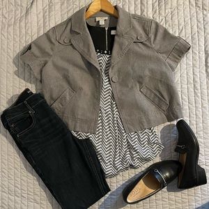 Ann Taylor LOFT gray short sleeve blazer